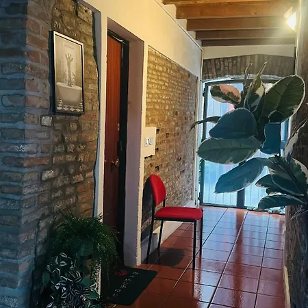 Veba Antica Daire Ferrara